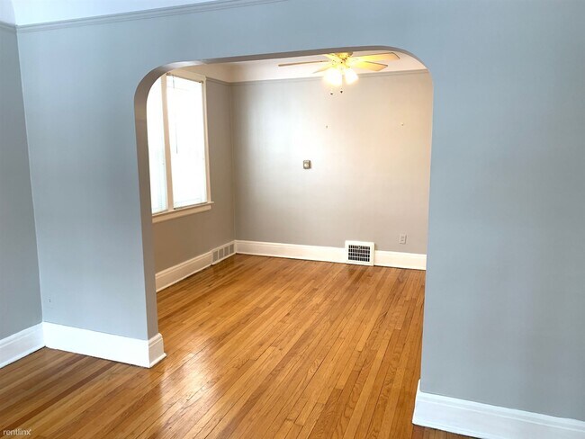Building Photo - 314 Virginia Ave
