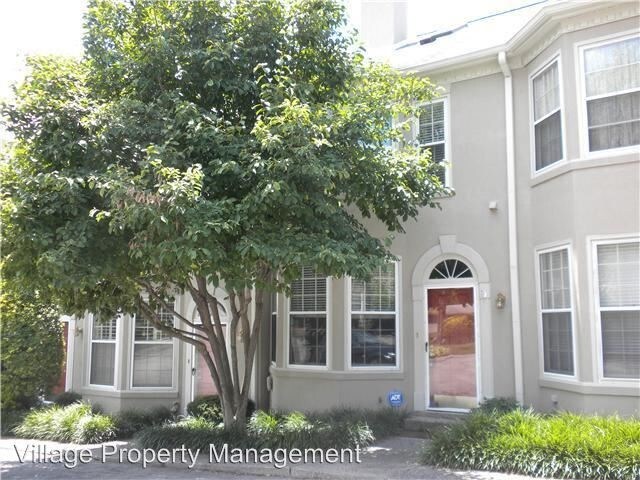 Primary Photo - 3 br, 2.5 bath House - 223 Fairmont Court