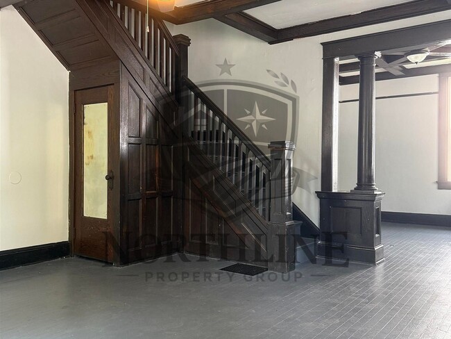 Building Photo - 1403 Cass St