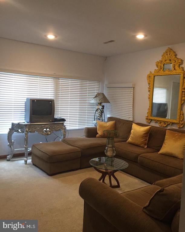 Foto del edificio - 14821 Patuxent Ave