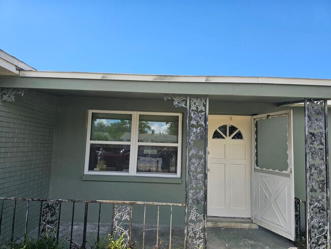 Foto del edificio - 1433 Brightwell Dr
