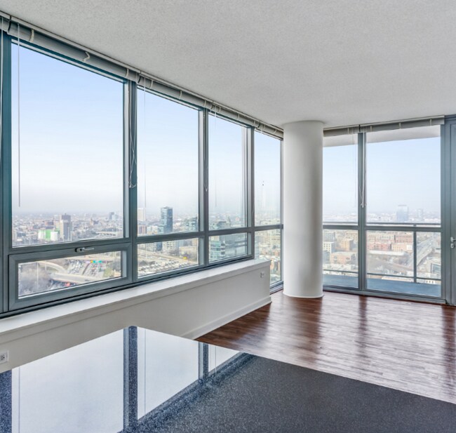 Foto del edificio - 355 N Halsted St