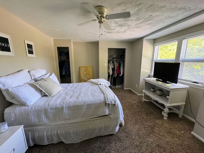 Foto del edificio - 3217 Dawson St