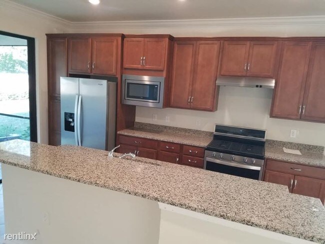 Building Photo - 3 br, 2 bath House - 7305 Birchmore St