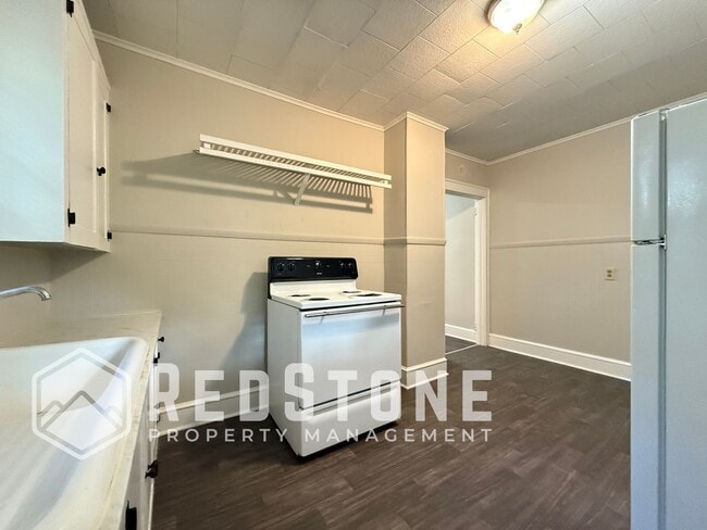 Foto del edificio - 326 W Kime St