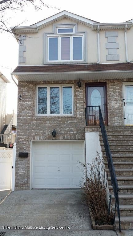 Primary Photo - 120 Moreland St