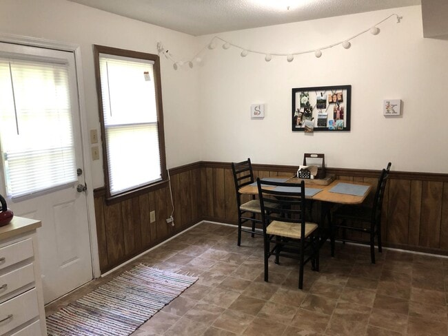 Building Photo - GORMAN1228