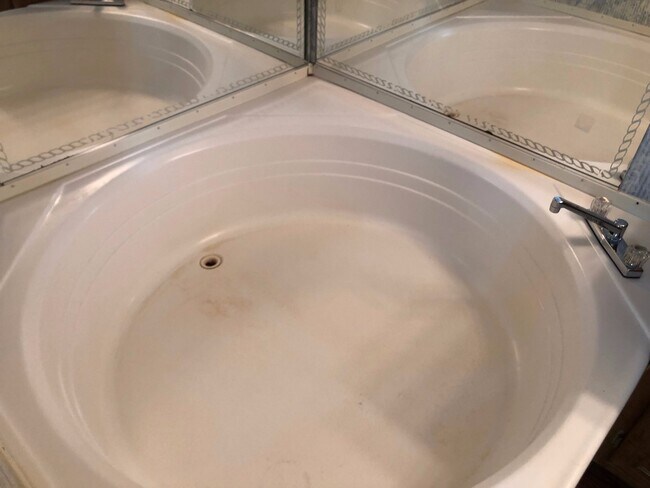 Foto del edificio - For Rent