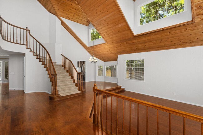 Building Photo - Stunning Carlsbad Executive Home with Ocean Views