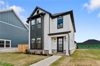 Building Photo - 4206 W Bronco Dr