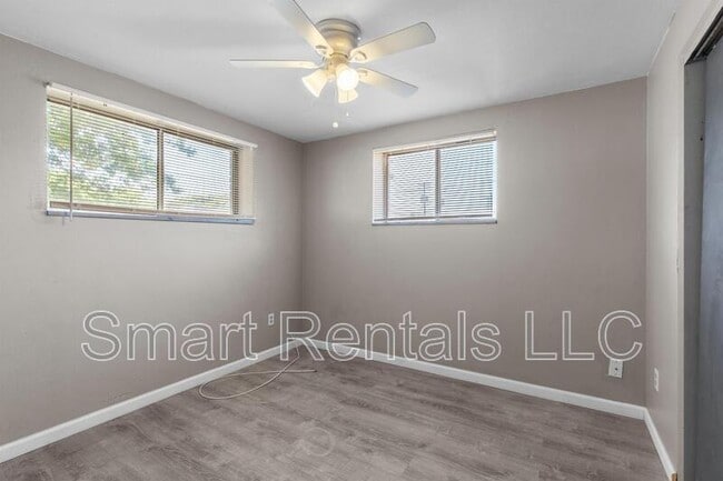 Foto del edificio - 491 S Holmes Ave