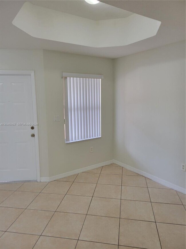 Foto del edificio - 10691 SW 6th St