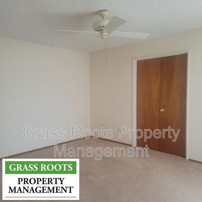 Foto del edificio - 18212 Hummingbird Dr