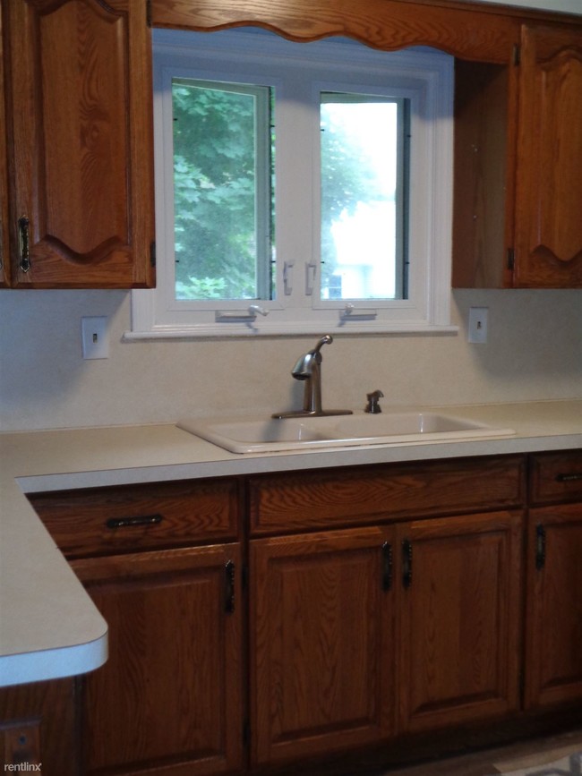 Foto del edificio - 3 br, 1 bath House - 3617 Canterbury Ave