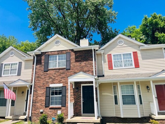 Building Photo - 9 Rolling Meadows Dr