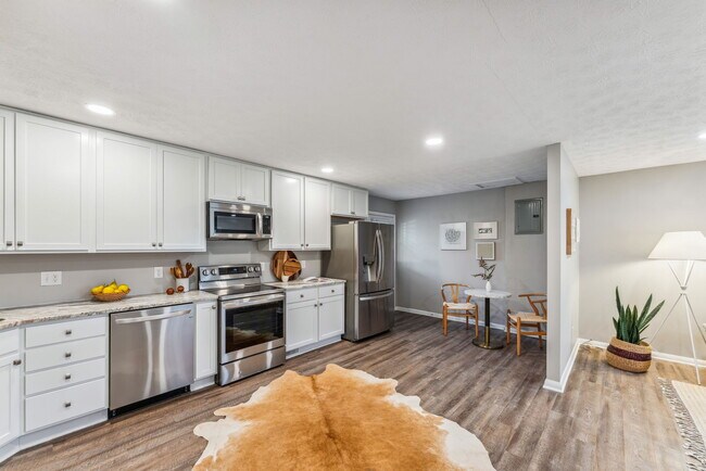 Foto del edificio - 4554 Moraine Ave