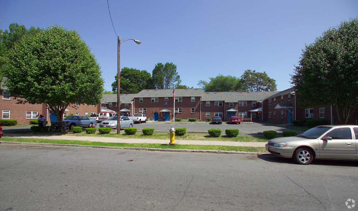 Building Photo - Morgan Manor Apartments