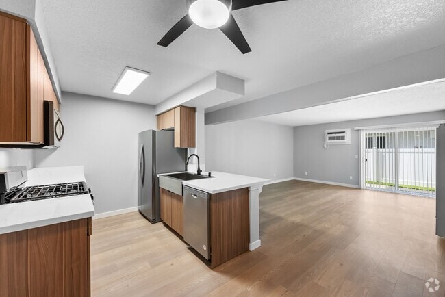 Building Photo - The 5800 Apartment Homes