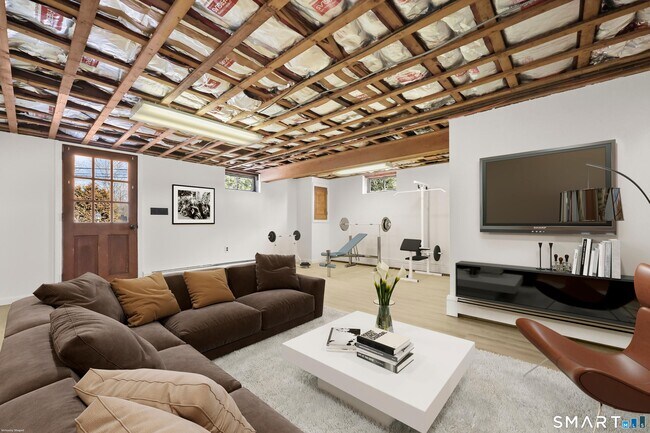 Foto del edificio - 5 Saviano Ln