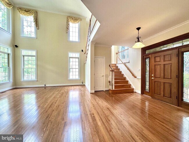 Foto del edificio - 1460 Carrington Ridge Ln