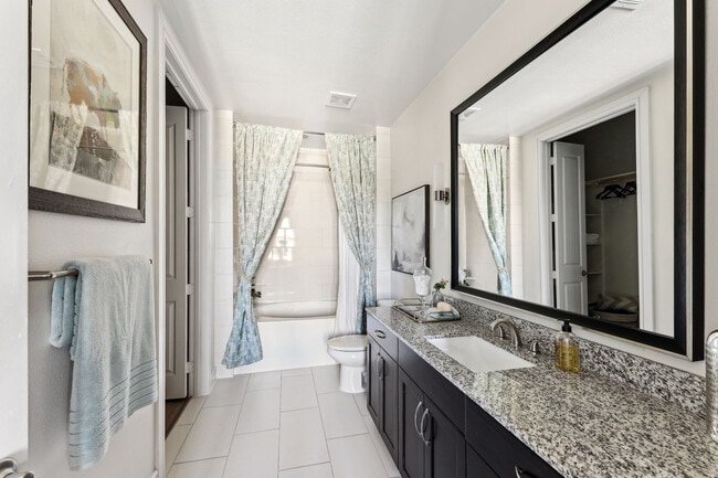 Foto del edificio - The Michael At Presidio