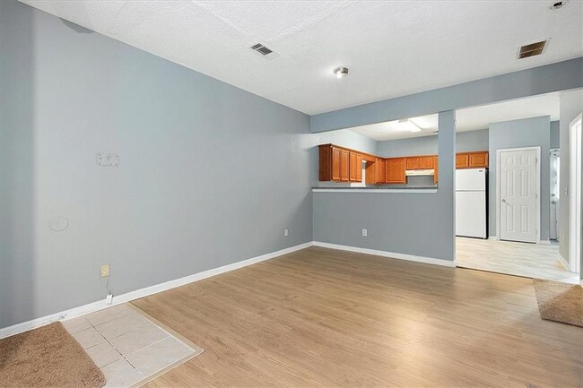 Building Photo - 1467 Riverrock Trail SW