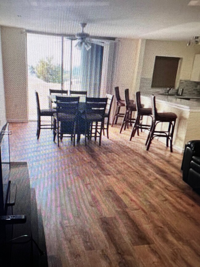 Foto del edificio - 7900 Tatum Waterway Dr