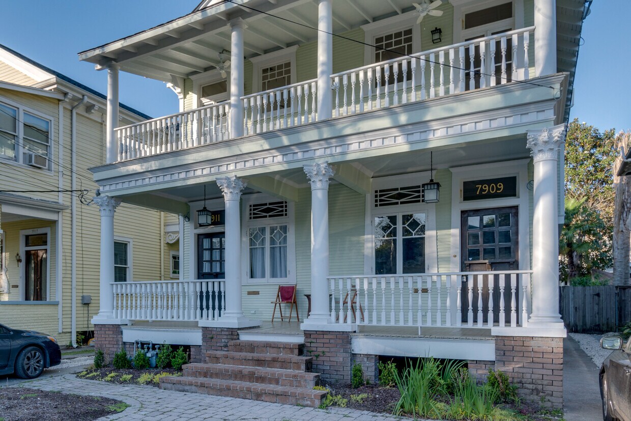 7909 Oak St, New Orleans, LA 70118 House Rental in New Orleans, LA