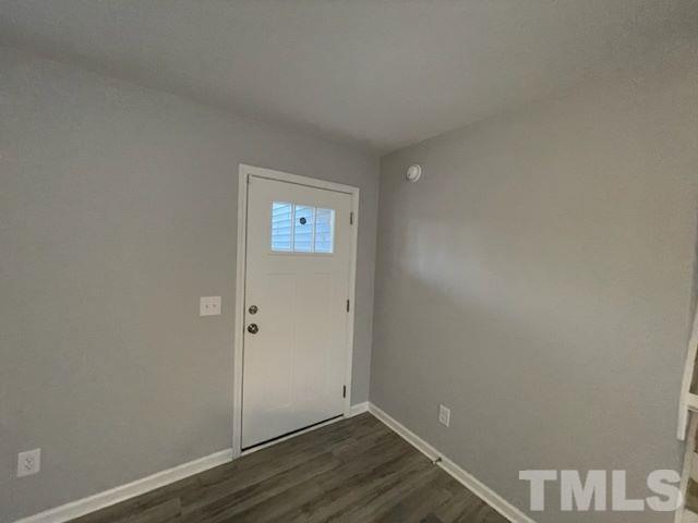 Building Photo - 103 Tanglewood Dr