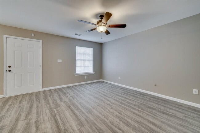 Building Photo - 3404 Princess Ct