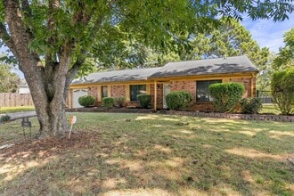 Building Photo - 5404 Stagecoach Trail
