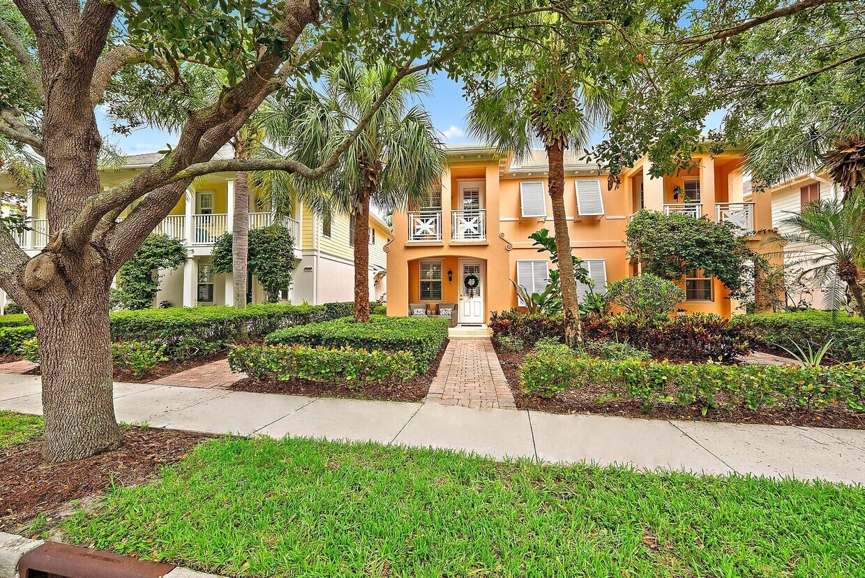 Primary Photo - 149 Caravelle Dr