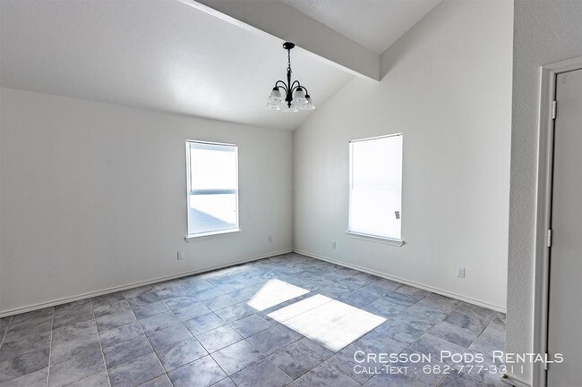 Building Photo - 8935 French Dr