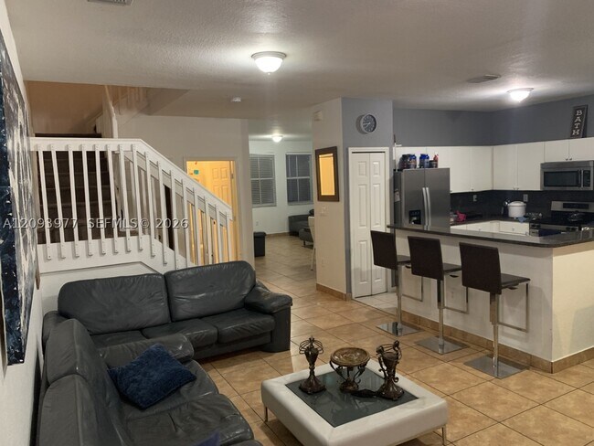 Building Photo - 6243 SW 165th Ave