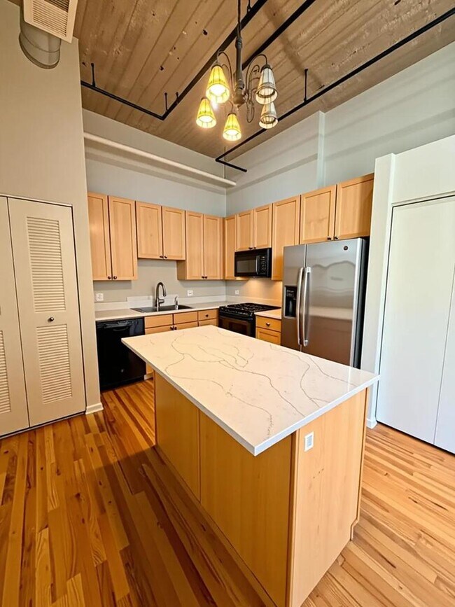 Foto del edificio - 758 N Larrabee St