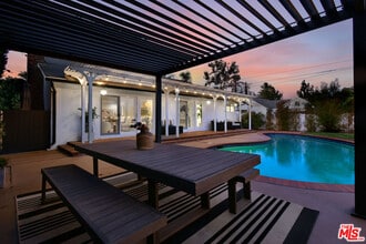 Building Photo - 12614 Morrison St