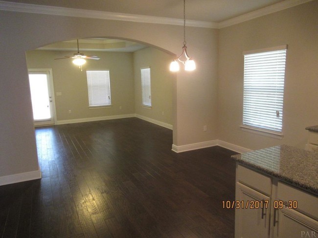 Building Photo - 8549 Salt Grass Dr