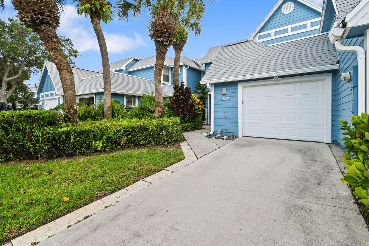 Foto principal - 1102 Ocean Dunes Cir