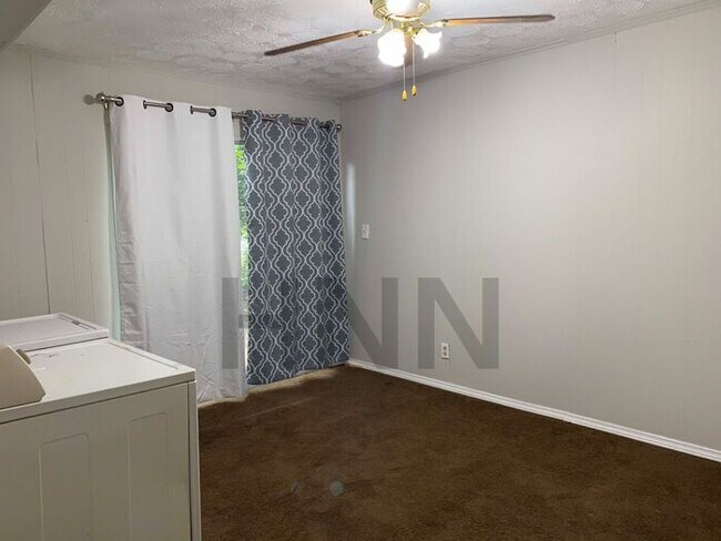 Cute 3 1 Duplex By South Dekalb Mall Apartment For Rent In Decatur Ga Apartments Com