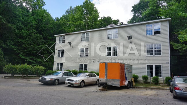 Building Photo - 3840 Coalburg Rd