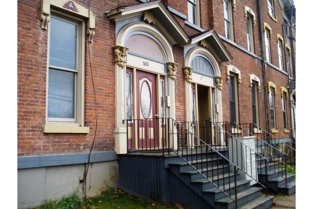 Foto del edificio - Plant Street Apartments