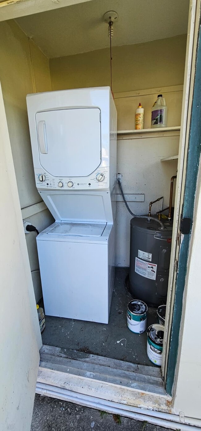 Foto del edificio - 4117 SW 24th St