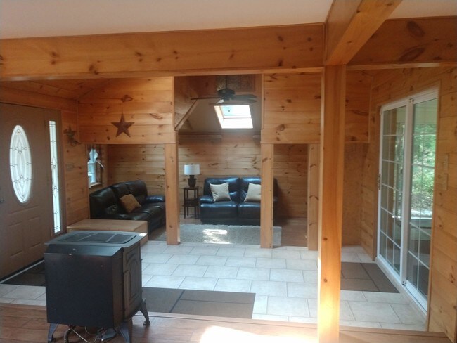 Foto del edificio - 39 Morris Hubbard Rd