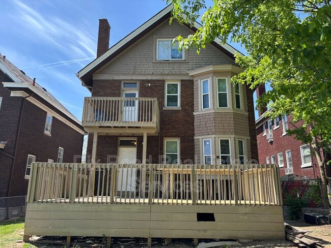 Foto del edificio - 1026 Del Monte Pl