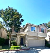 Building Photo - 3729 Seine Ct