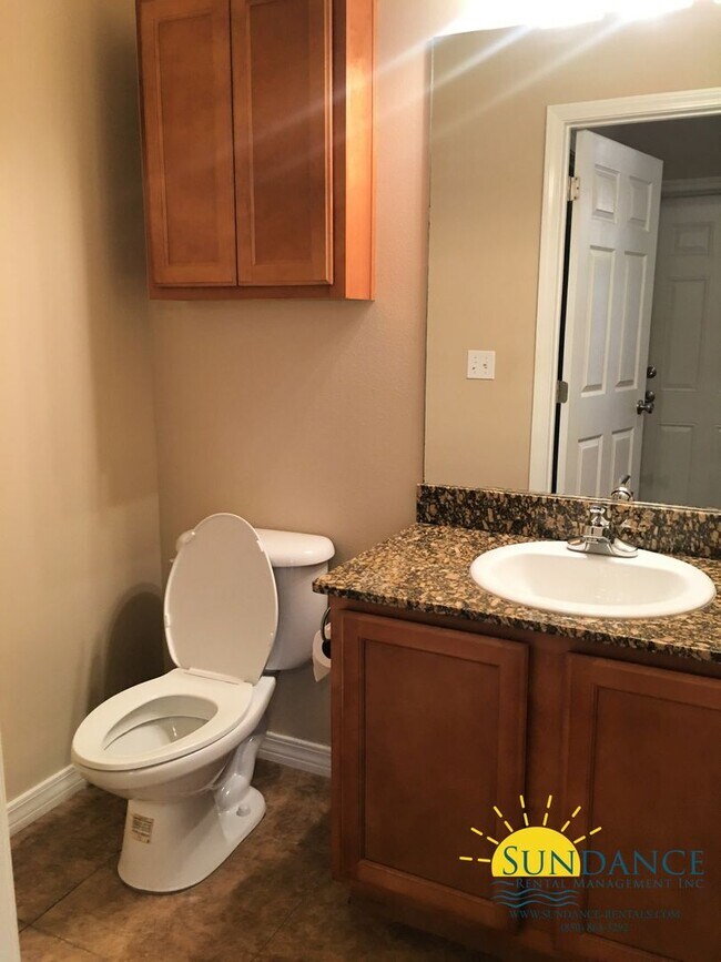 Foto del edificio - Lovely 3 Bedroom Townhouse in Fort Walton ...