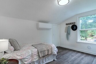 Building Photo - 14244 29th Ave S