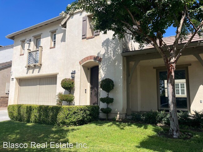 Foto del edificio - 5 br, 3 bath House - 1311 Cole Lane