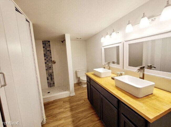 Foto del edificio - 3 br, 2 bath House - 1729 County Road 4430