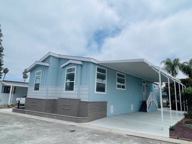 Foto principal - 141 Douglas Dr